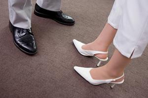 軽量で使い勝手抜群！大人女性におすすめのトートバッグ特集