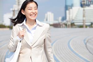 2025年最新｜ウィンドブレーカーの効果と選び方ガイド【必見】